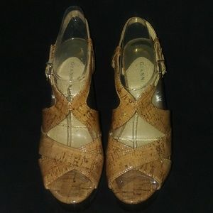 Unique 👡Shiny Patent "Cork" Cut Out Platform/Heel